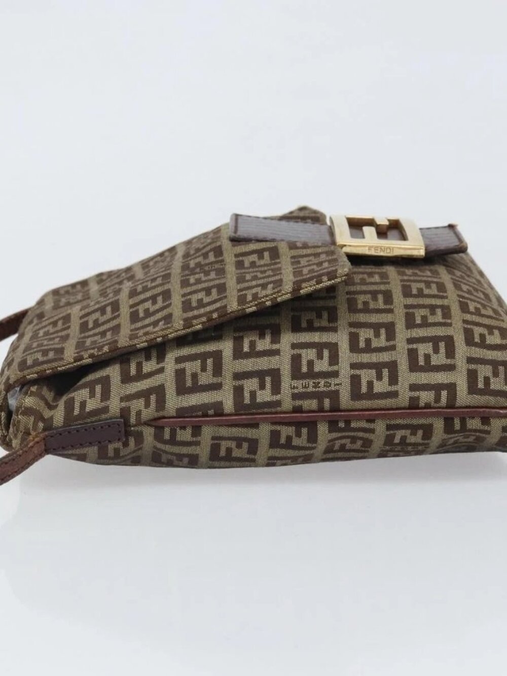 FENDI Zucchino Canvas Shoulder Bag Beige Gold Auth 169575 - Picture 4 of 15